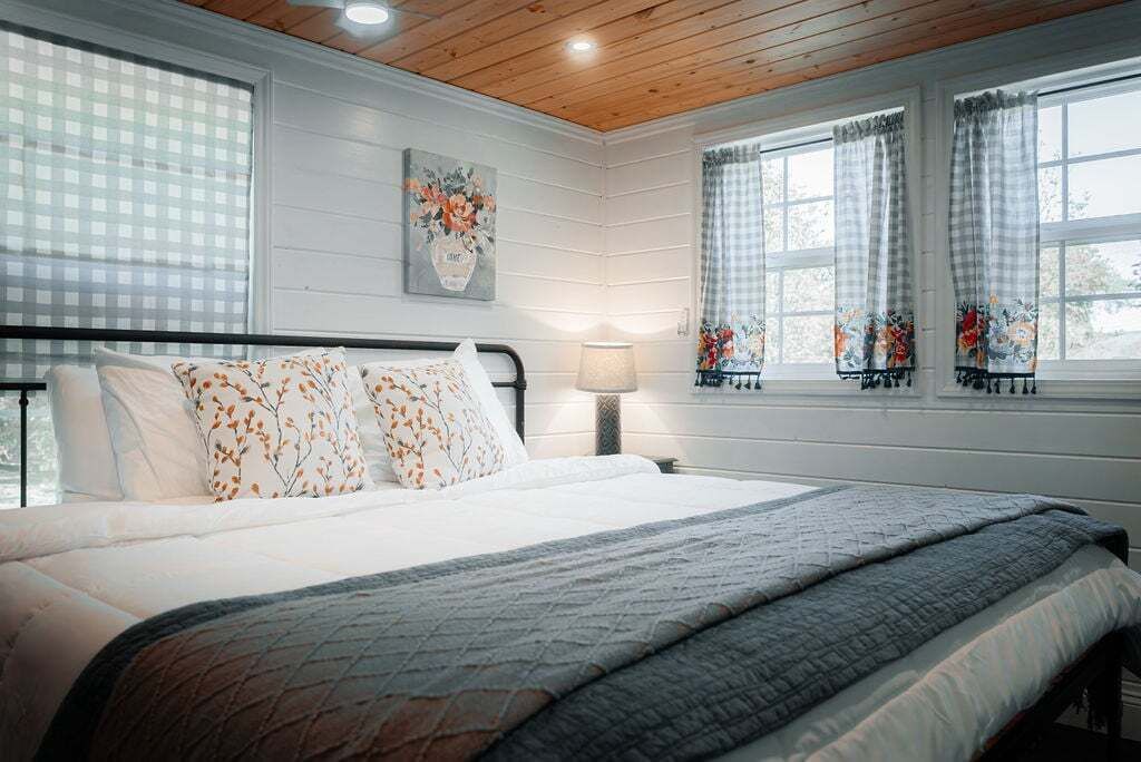 Photo of Bedroom in Hillsville
