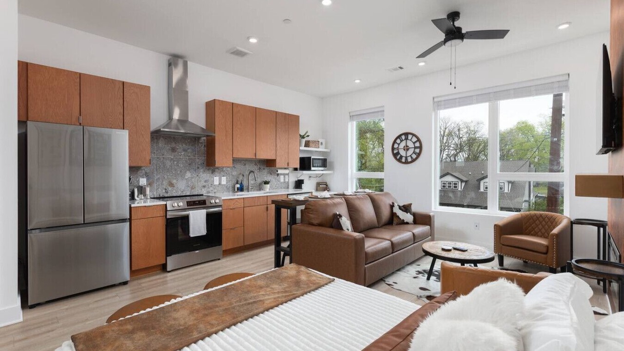 Photo of Livingroom in Talbot's Corner