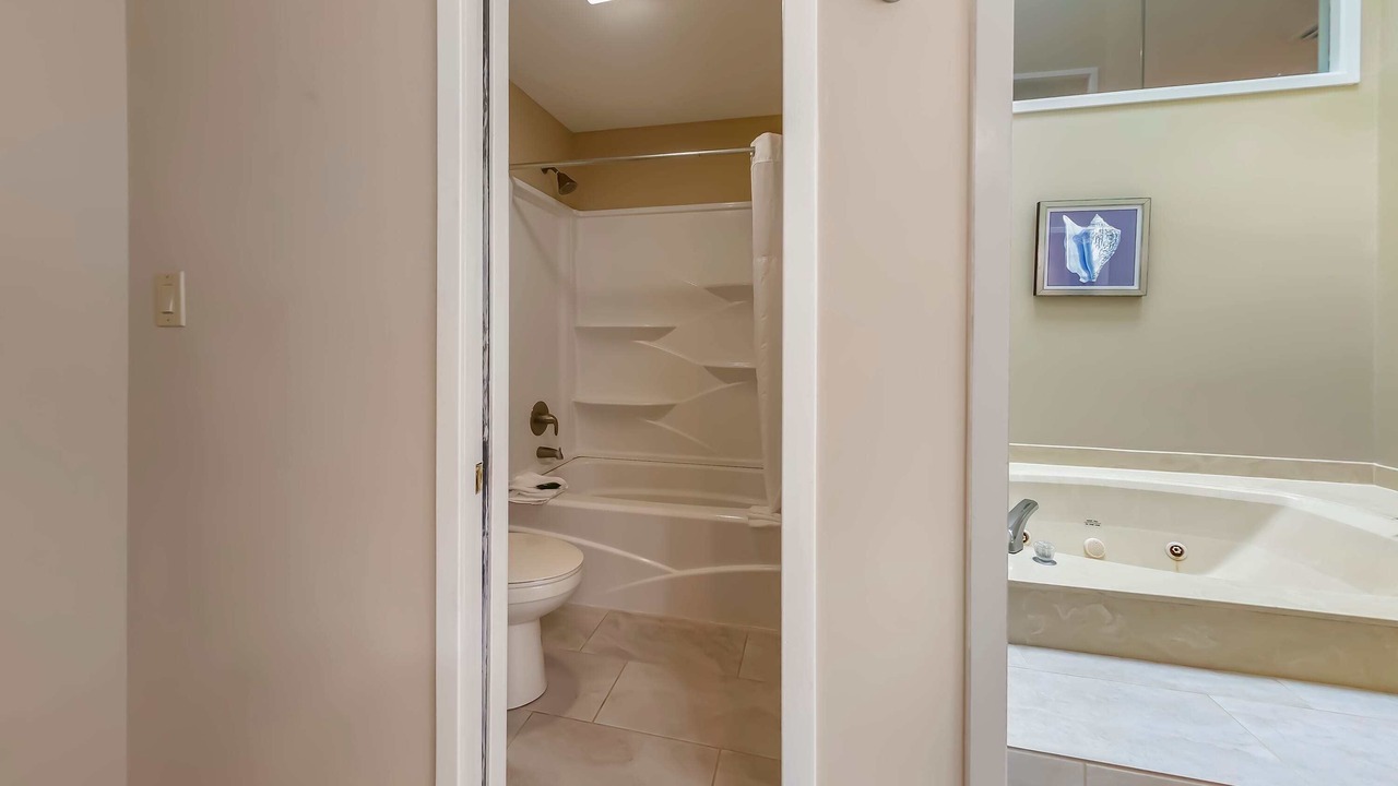 Photo of Bathroom in Fairfield Harbour