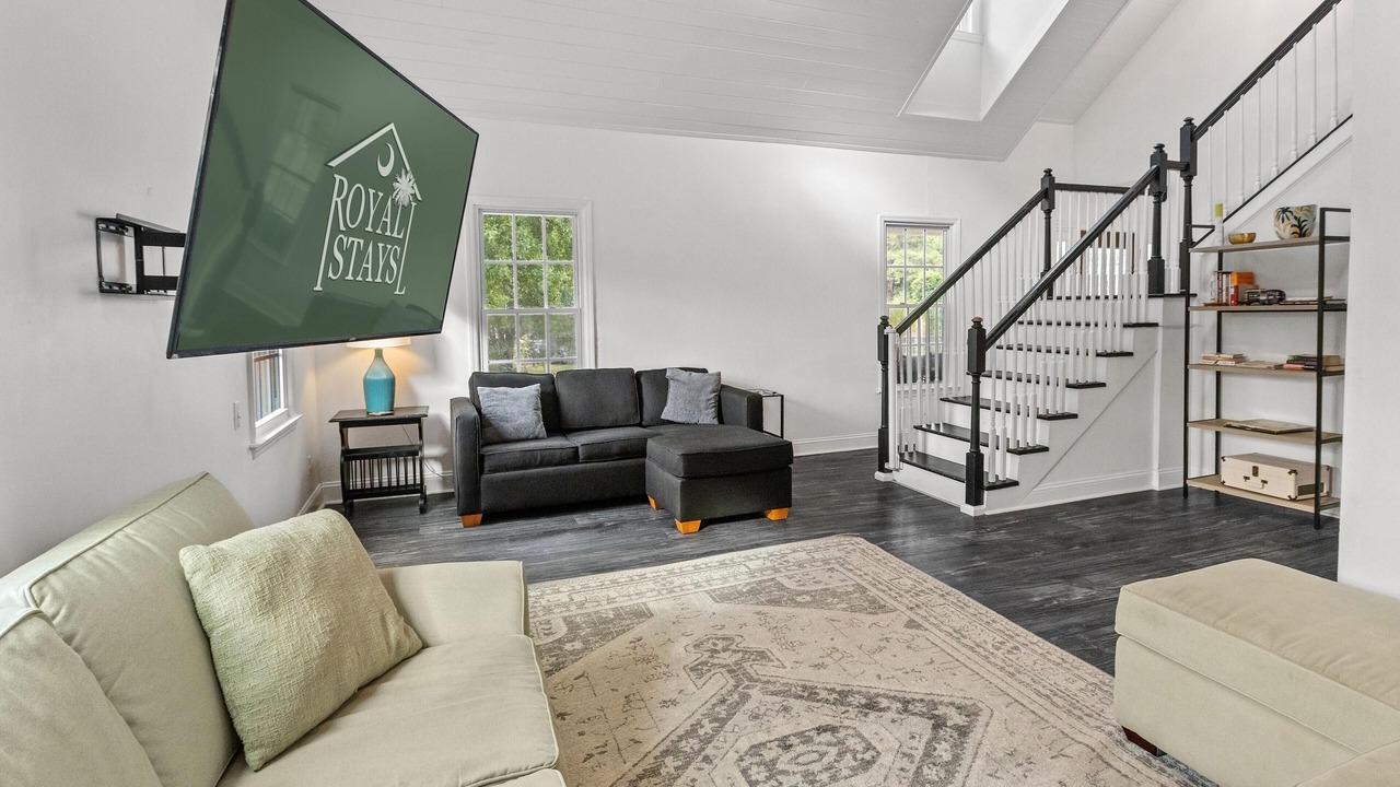 Photo of Livingroom in Mount Pleasant