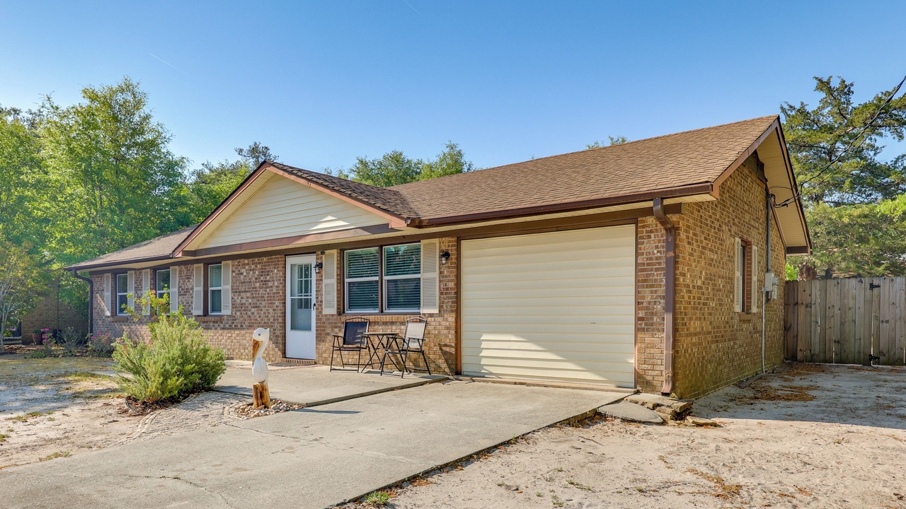 Photo of Outdoor in Myrtle Grove