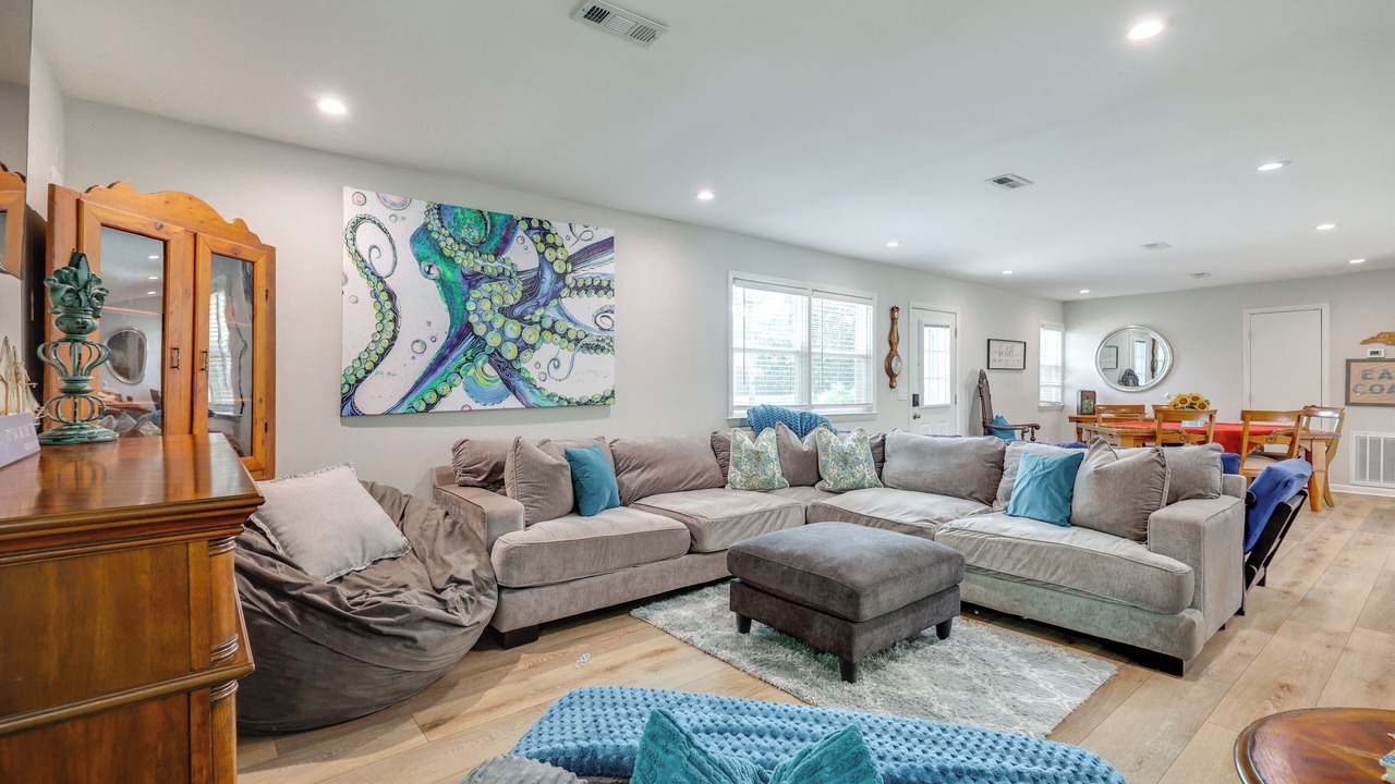 Photo of Livingroom in Myrtle Grove
