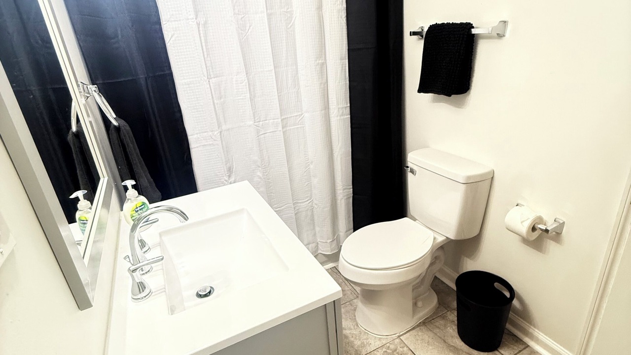 Photo of Bathroom in Midtown