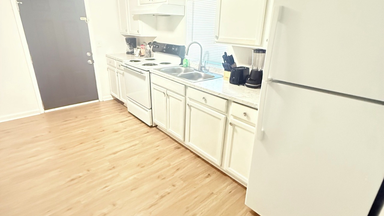 Photo of Kitchen in Midtown