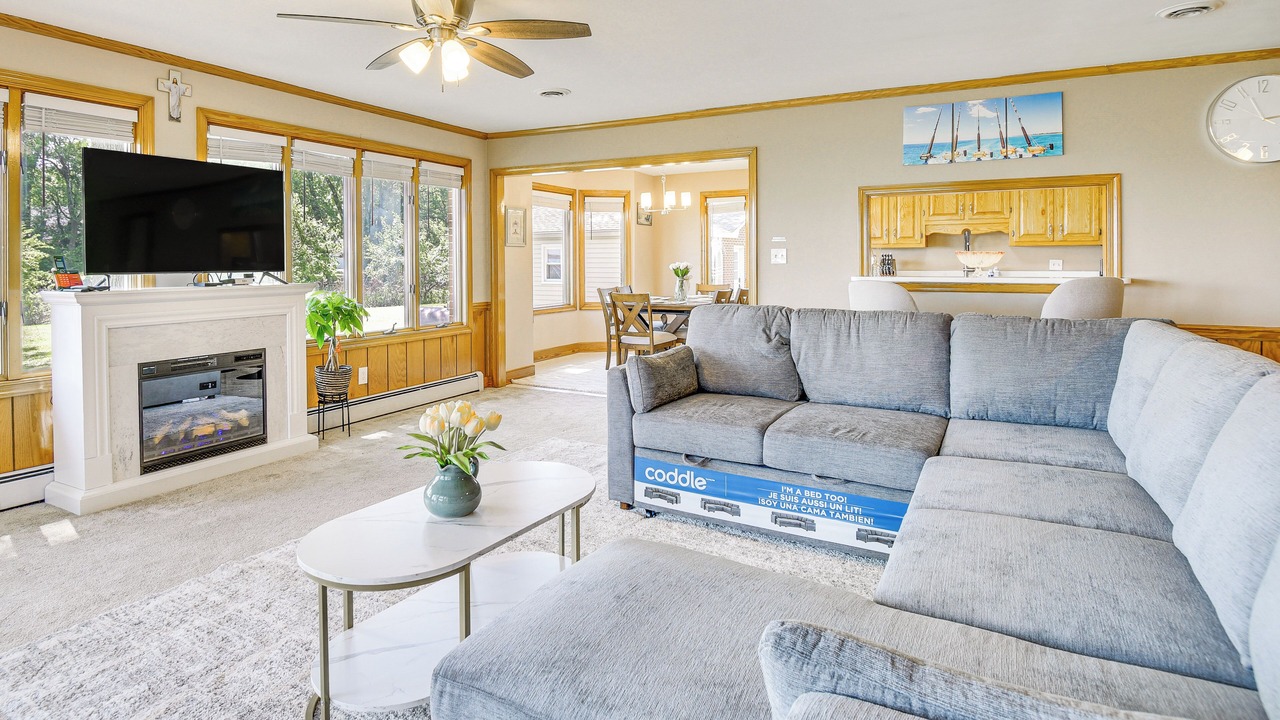 Photo of Livingroom in Norfolk - Virginia Beach