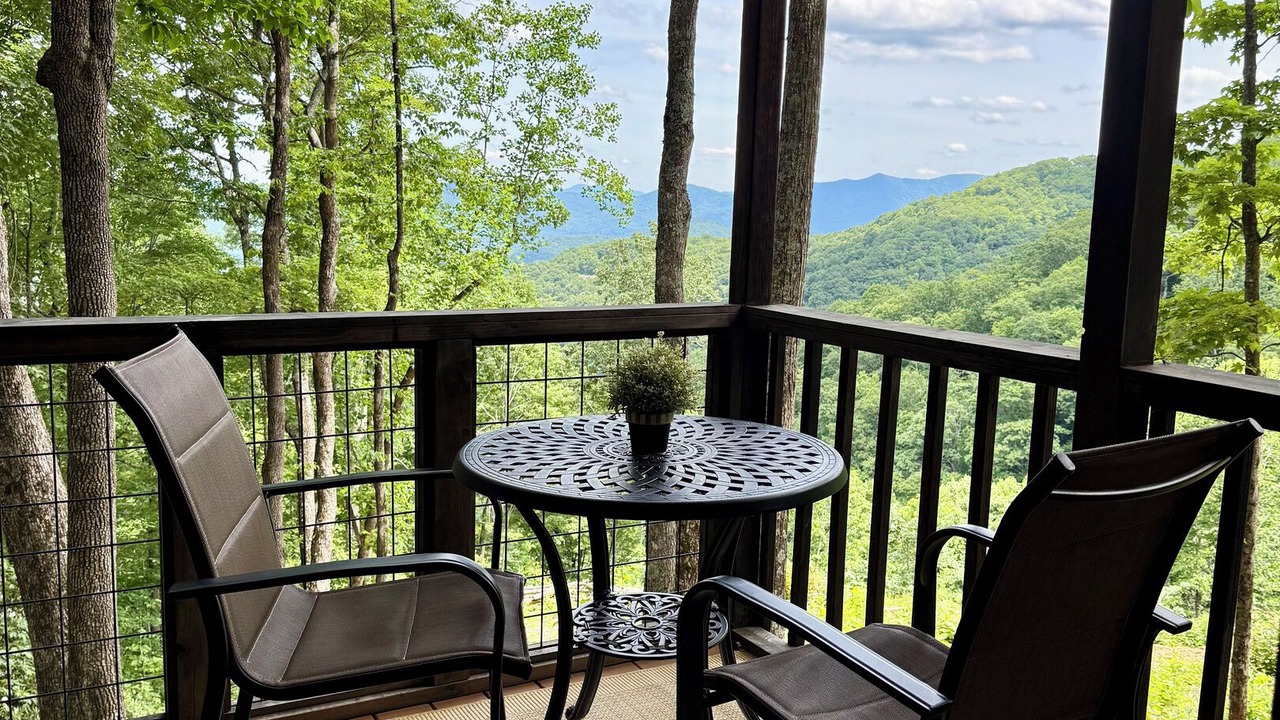 Photo of Outdoor in Laurel Ridge