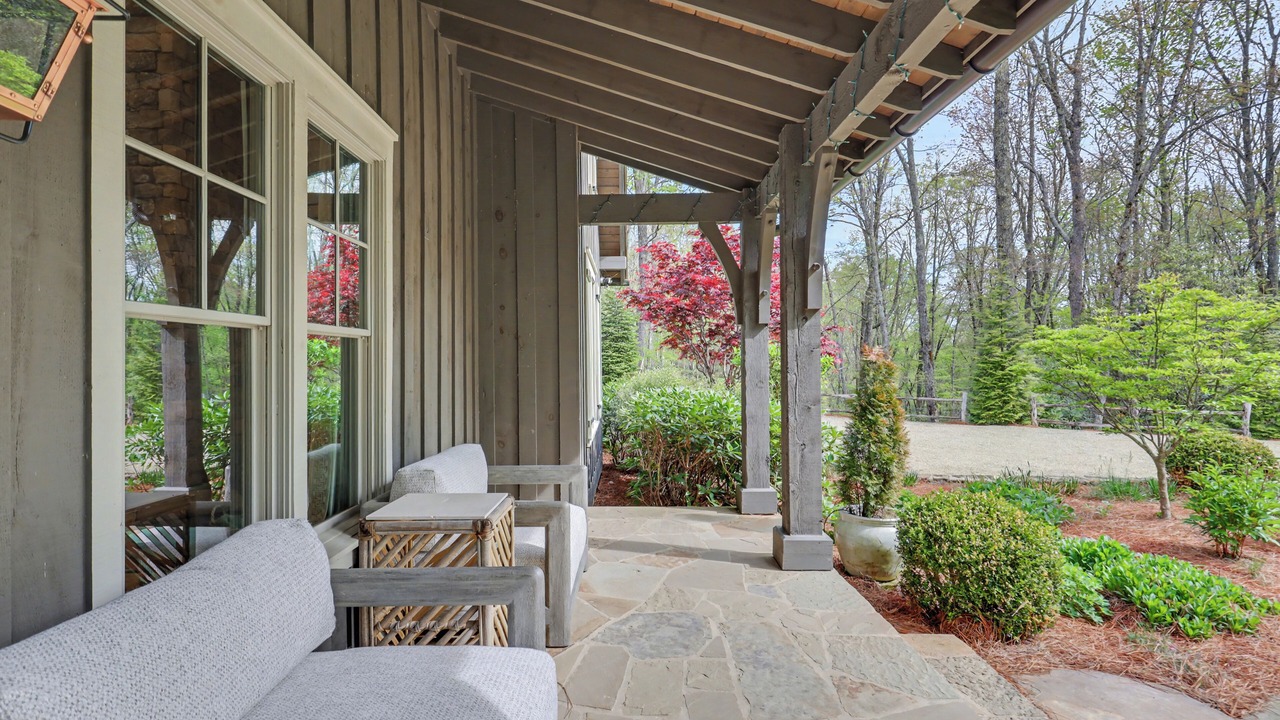 Photo of Patio Balcony in Cashiers