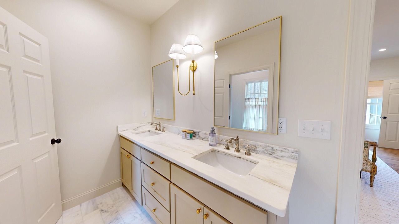 Photo of Bathroom in Little Kowaliga