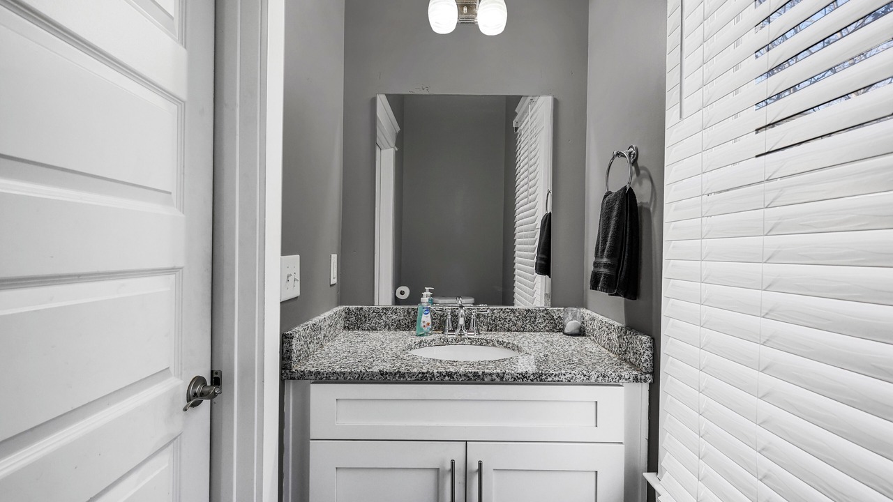 Photo of Bathroom in Cleveland Park