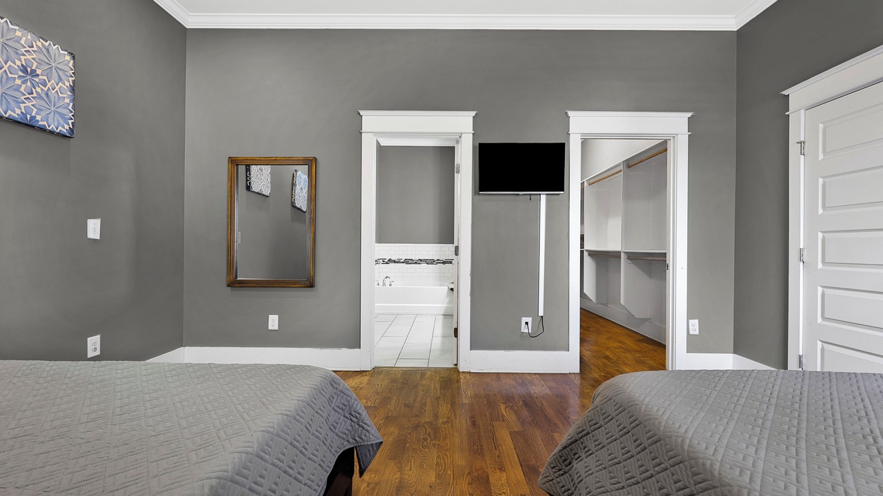 Photo of Bedroom in Cleveland Park
