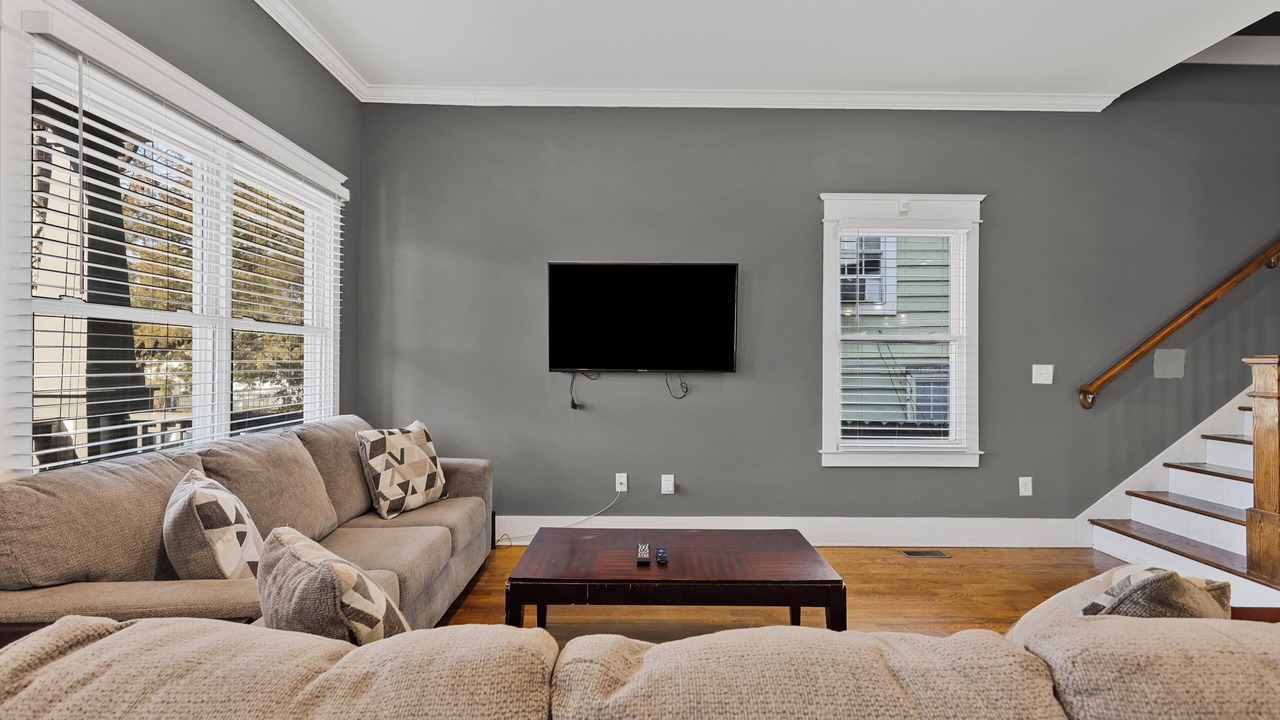 Photo of Livingroom in Cleveland Park