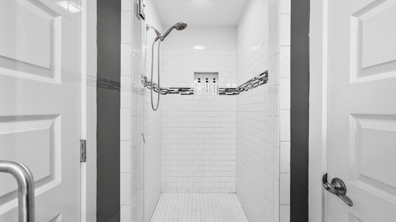 Photo of Bathroom in Cleveland Park
