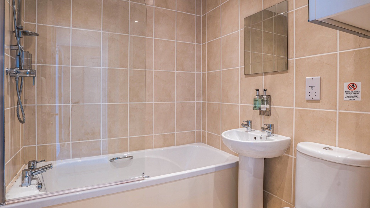 Photo of Bathroom in Torquay City Centre