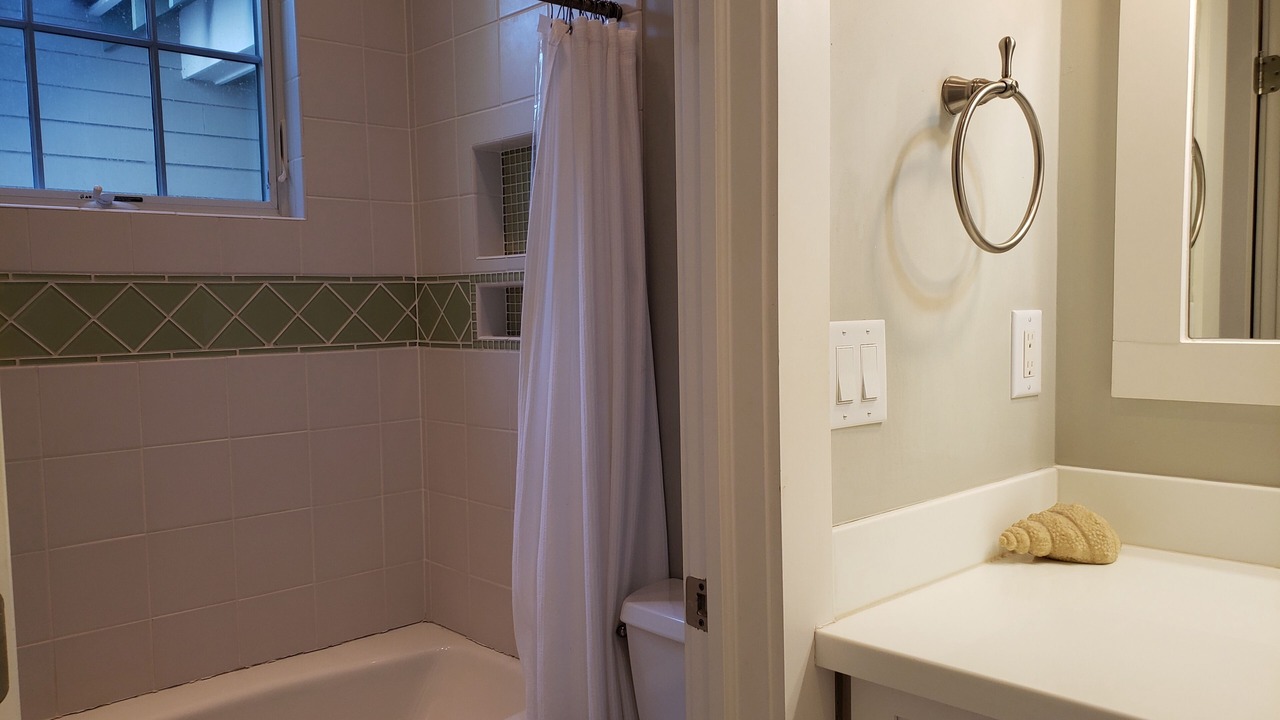 Photo of Bathroom in Cape Fear Station