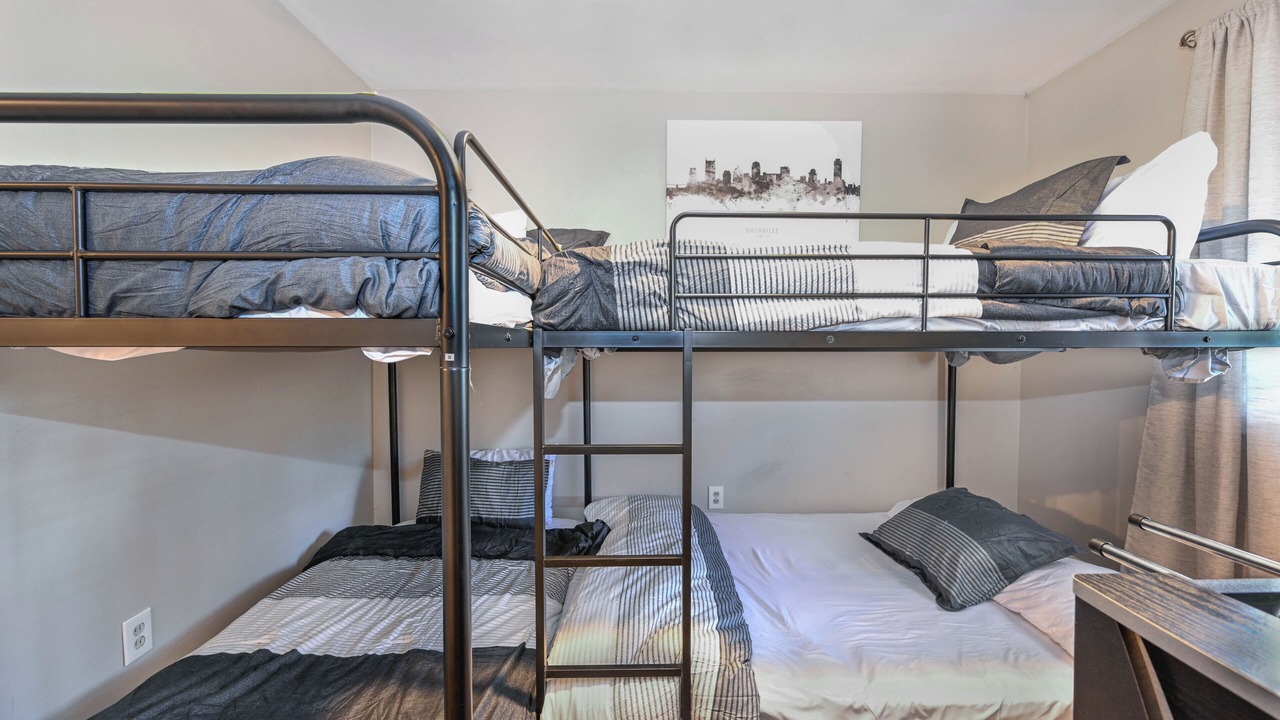 Photo of Bedroom in Davidson County