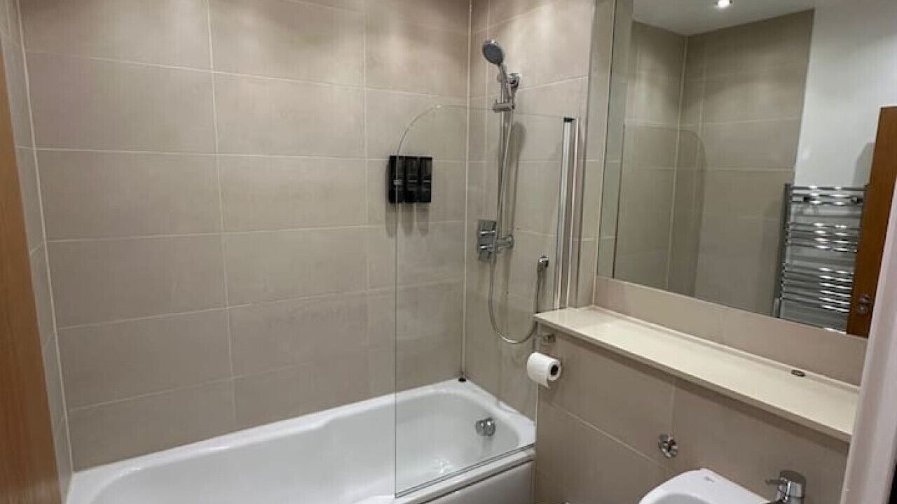 Photo of Bathroom in Kennington