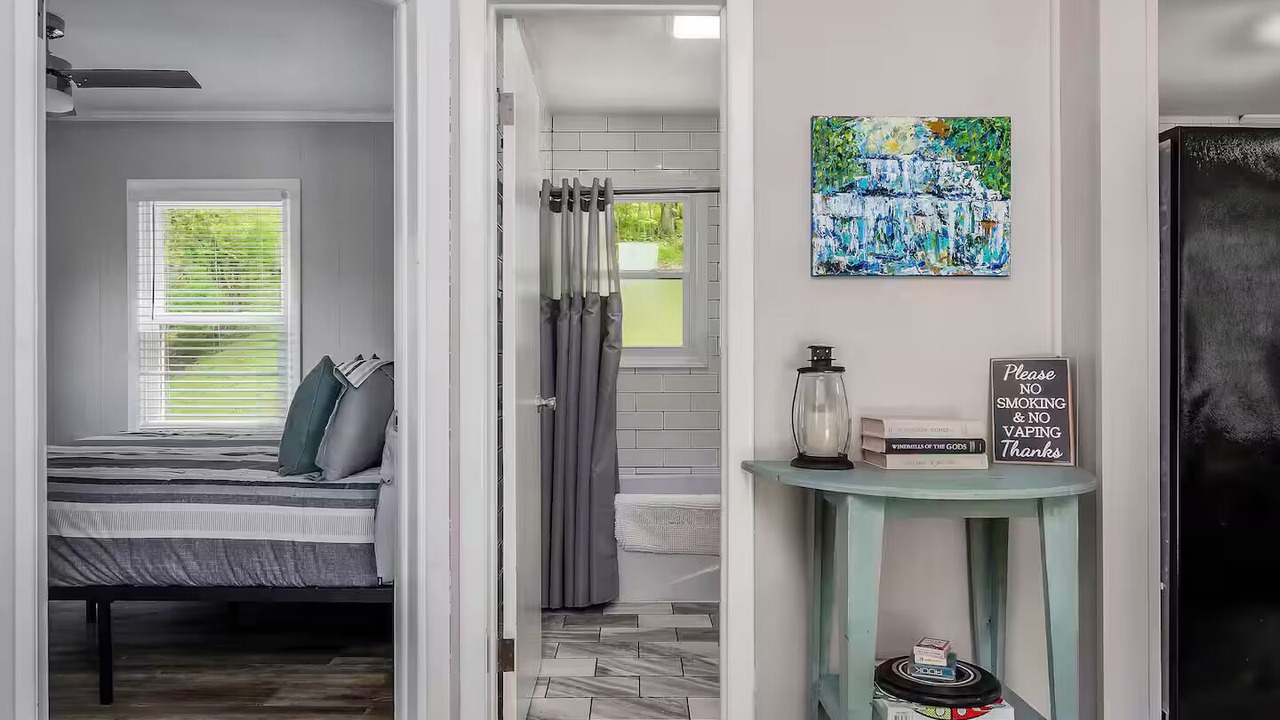 Photo of Bedroom in Smithville