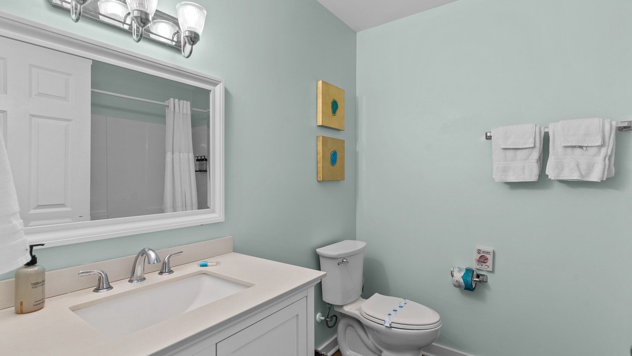 Photo of Bathroom in Surf City