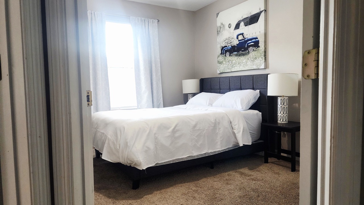 Photo of Bedroom in Evans