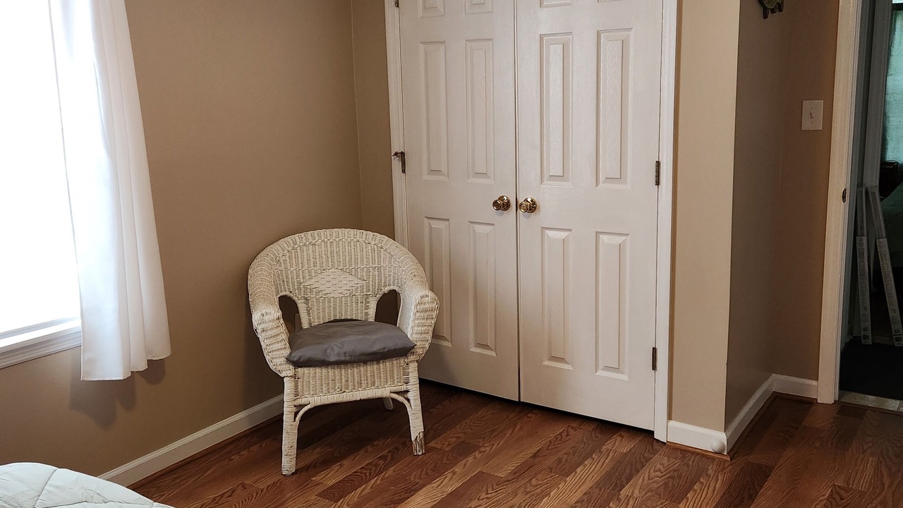 Photo of Bedroom in Childersburg