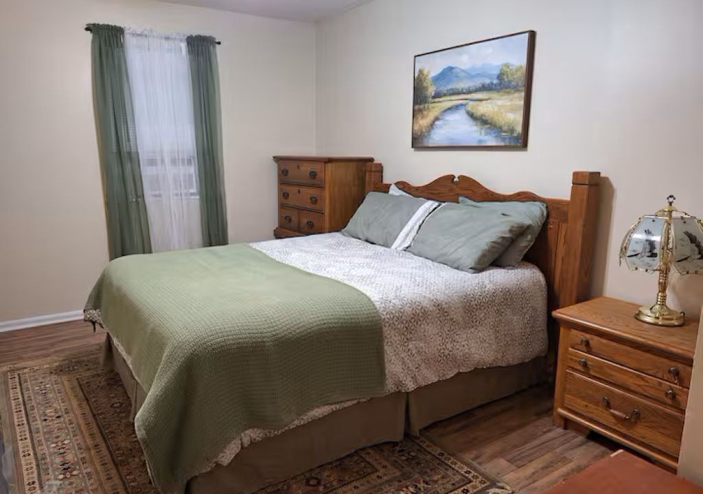 Photo of Bedroom in Lynn