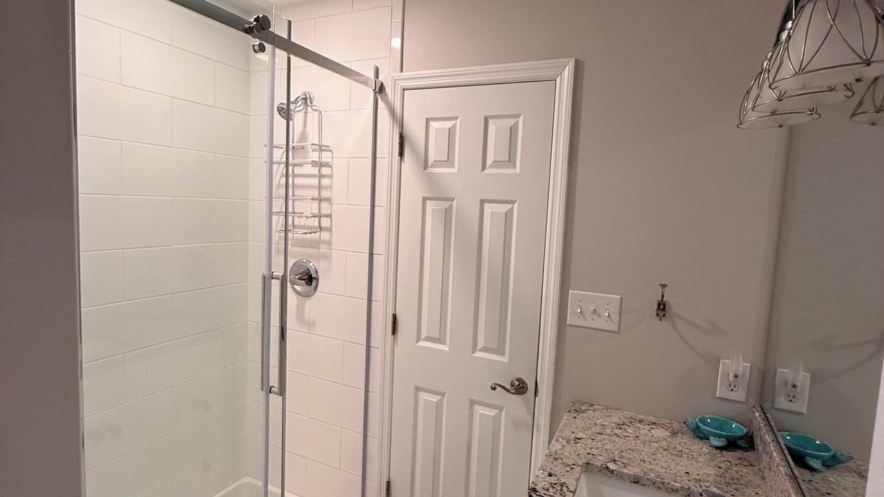 Photo of Bathroom in Emerald Isle
