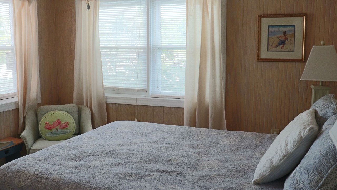 Photo of Bedroom in Emerald Isle
