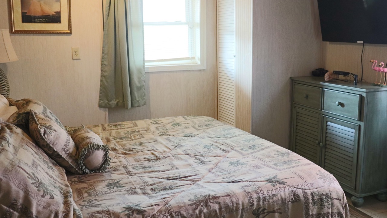 Photo of Bedroom in Emerald Isle