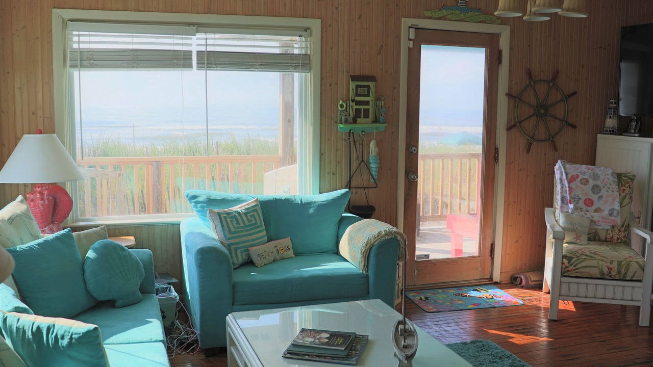 Photo of Livingroom in Emerald Isle