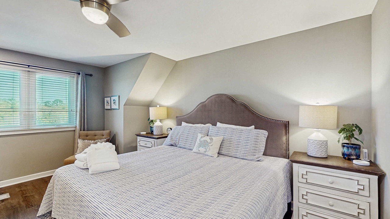 Photo of Bedroom in Shelter Cove