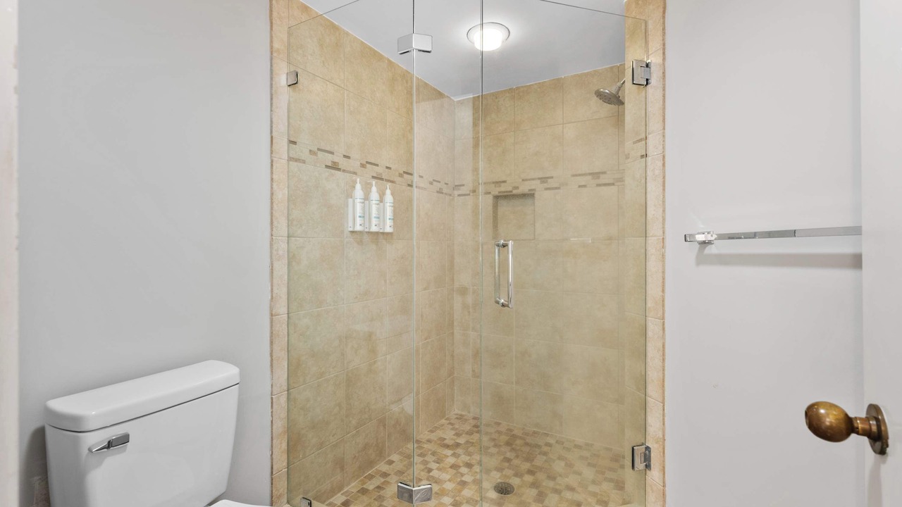 Photo of Bathroom in Shelter Cove