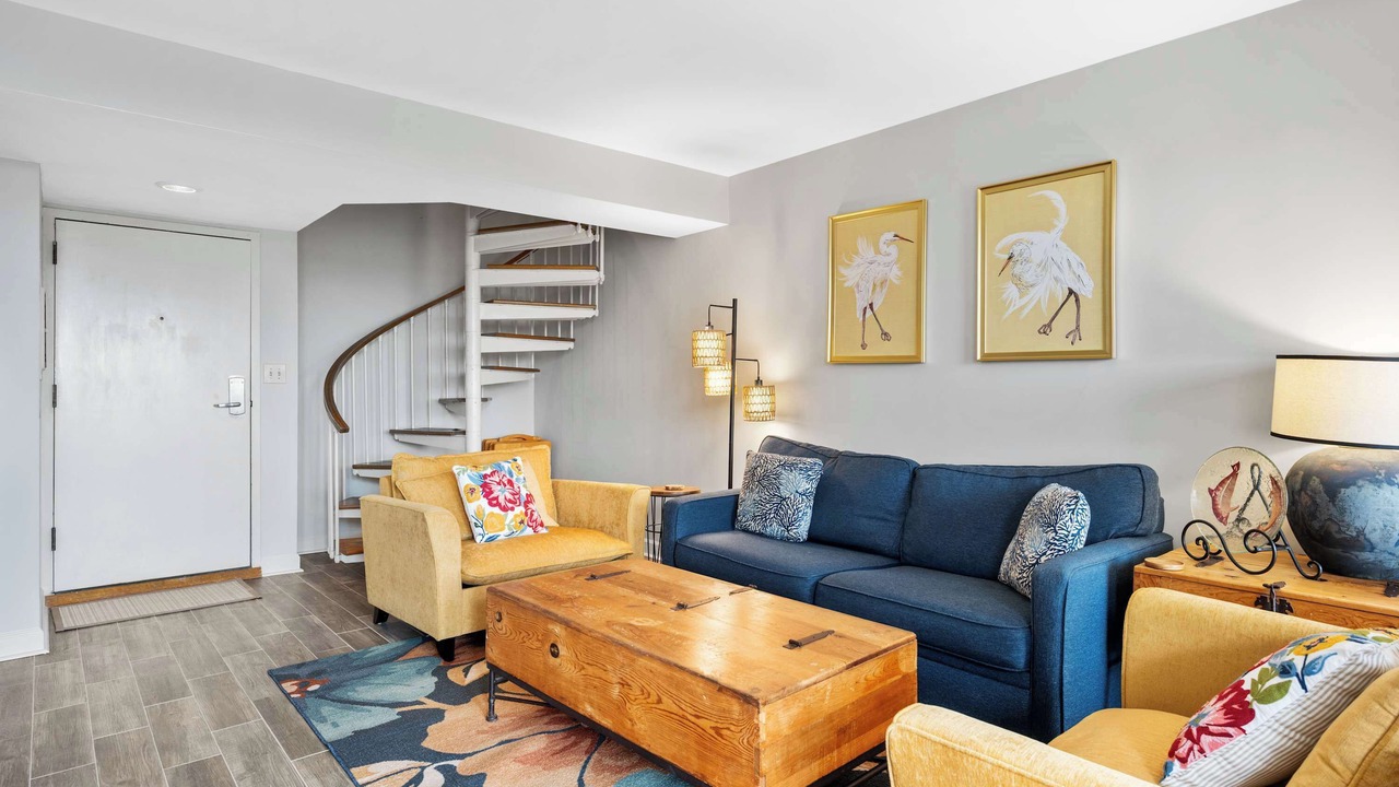 Photo of Livingroom in Shelter Cove
