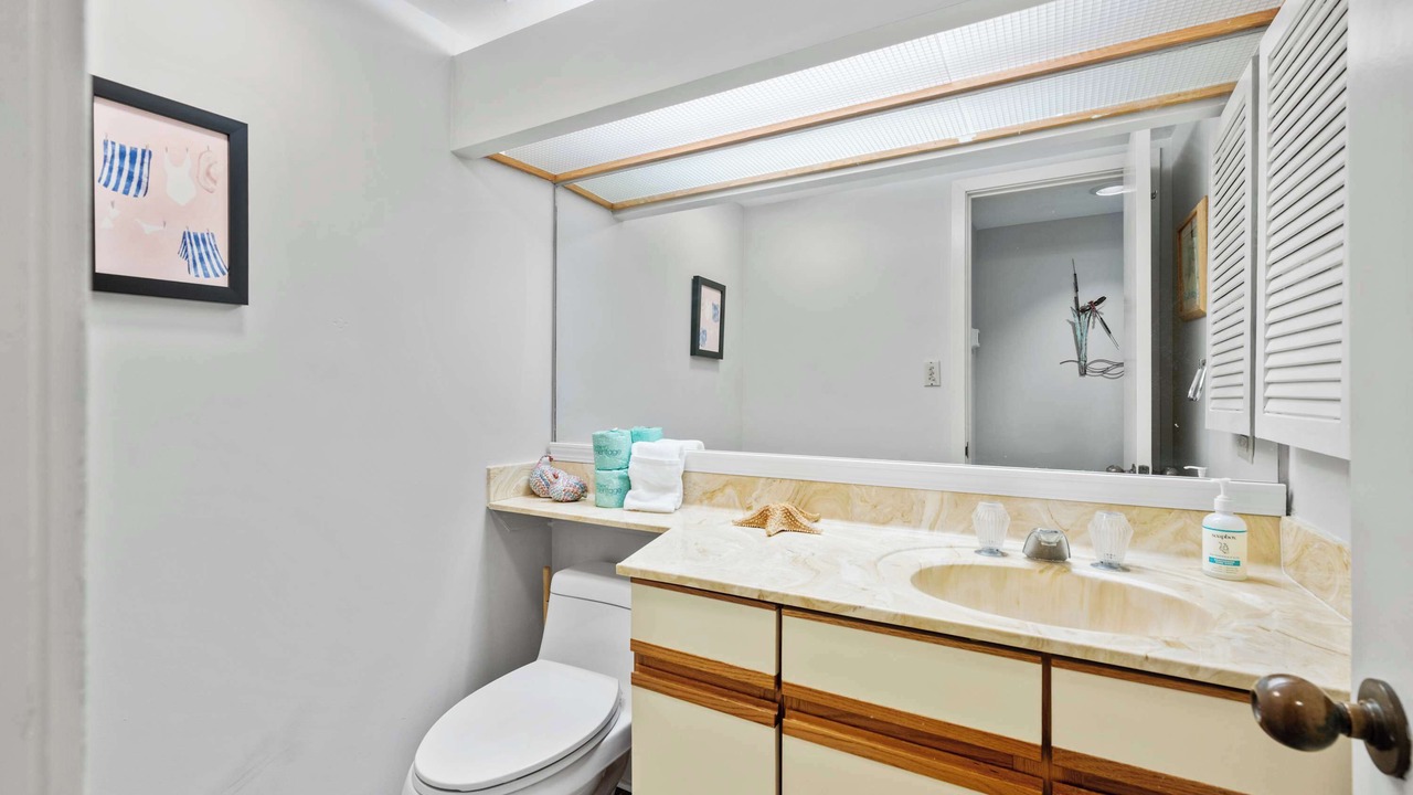 Photo of Bathroom in Shelter Cove