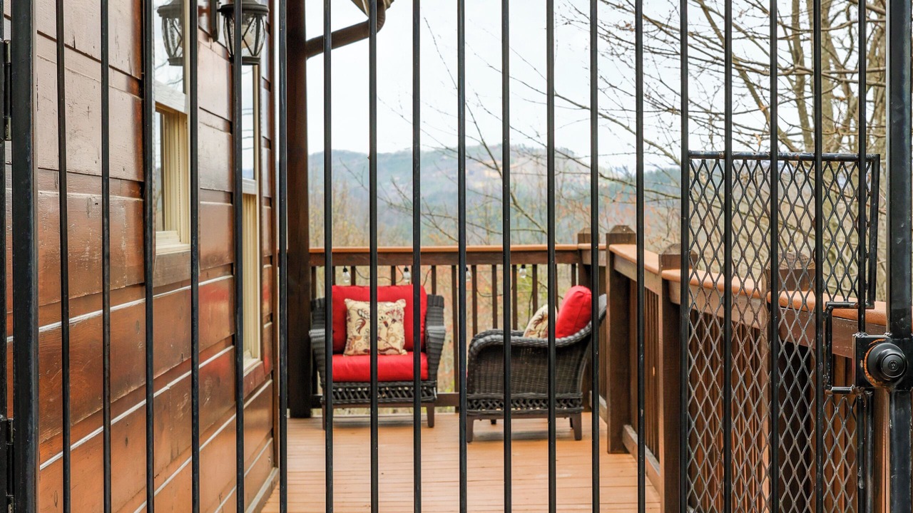 Photo of Patio Balcony in Wears Valley