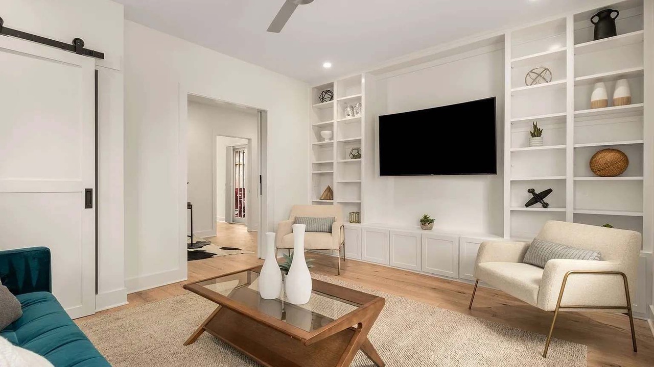 Photo of Livingroom in Germantown