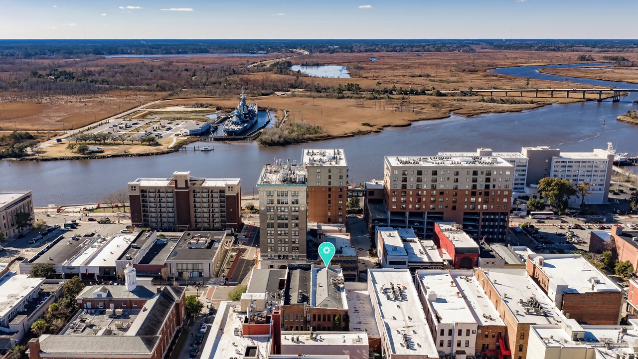 Photo of Others in Downtown Wilmington