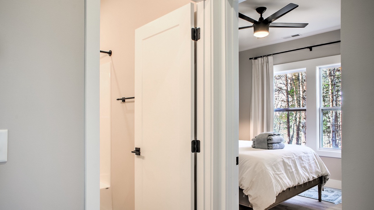 Photo of Bedroom in Alexander