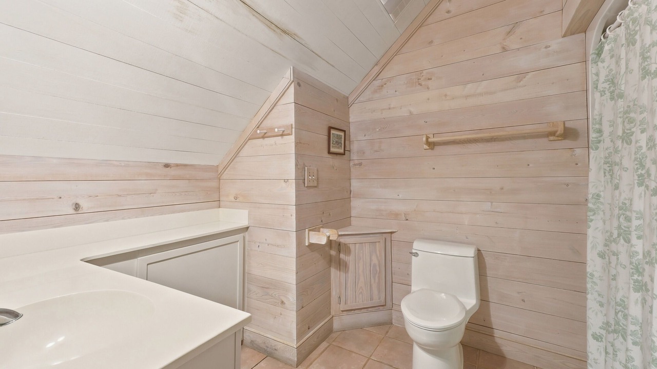 Photo of Bathroom in Pawleys Island