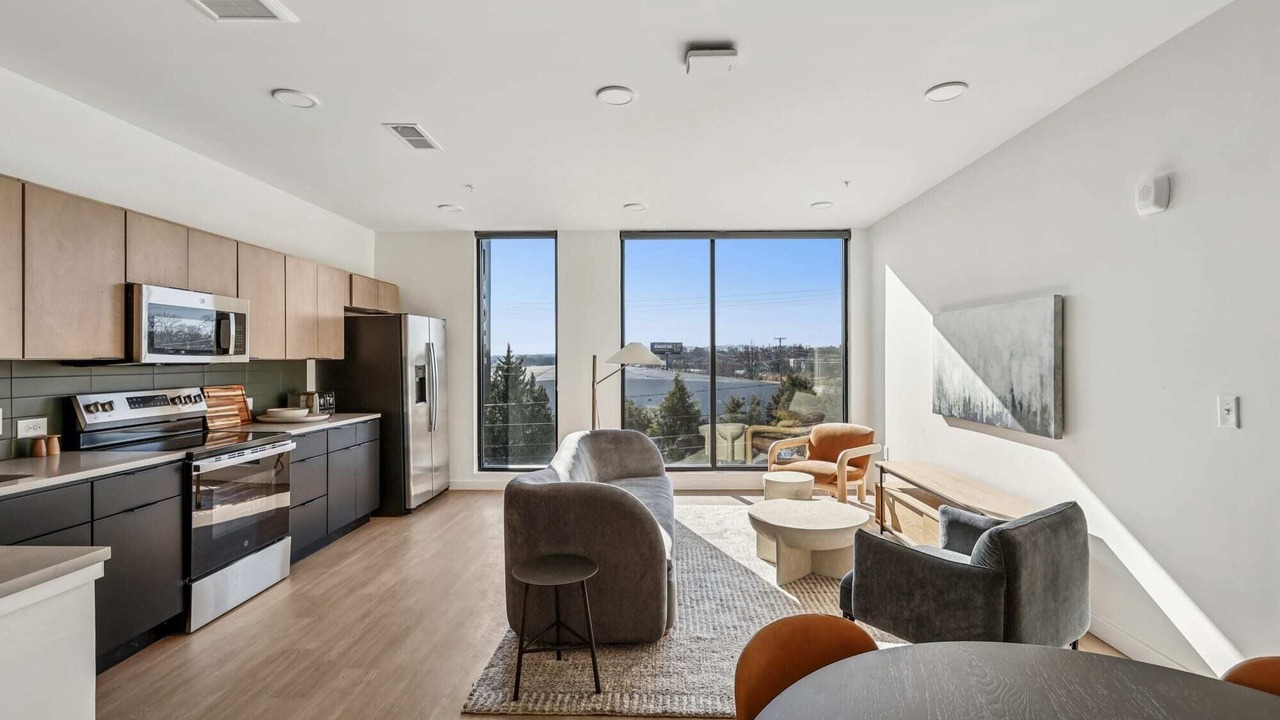 Photo of Livingroom in Eighth Avenue