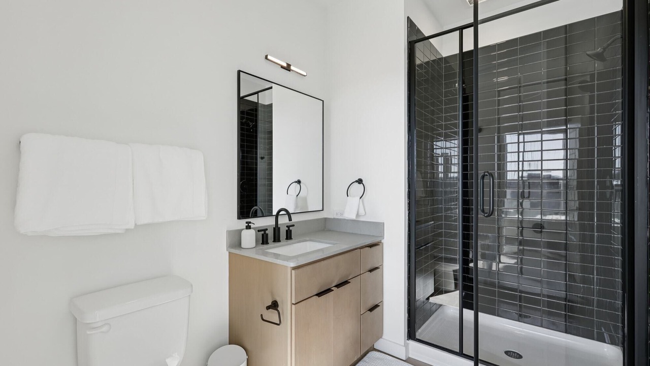 Photo of Bathroom in Eighth Avenue