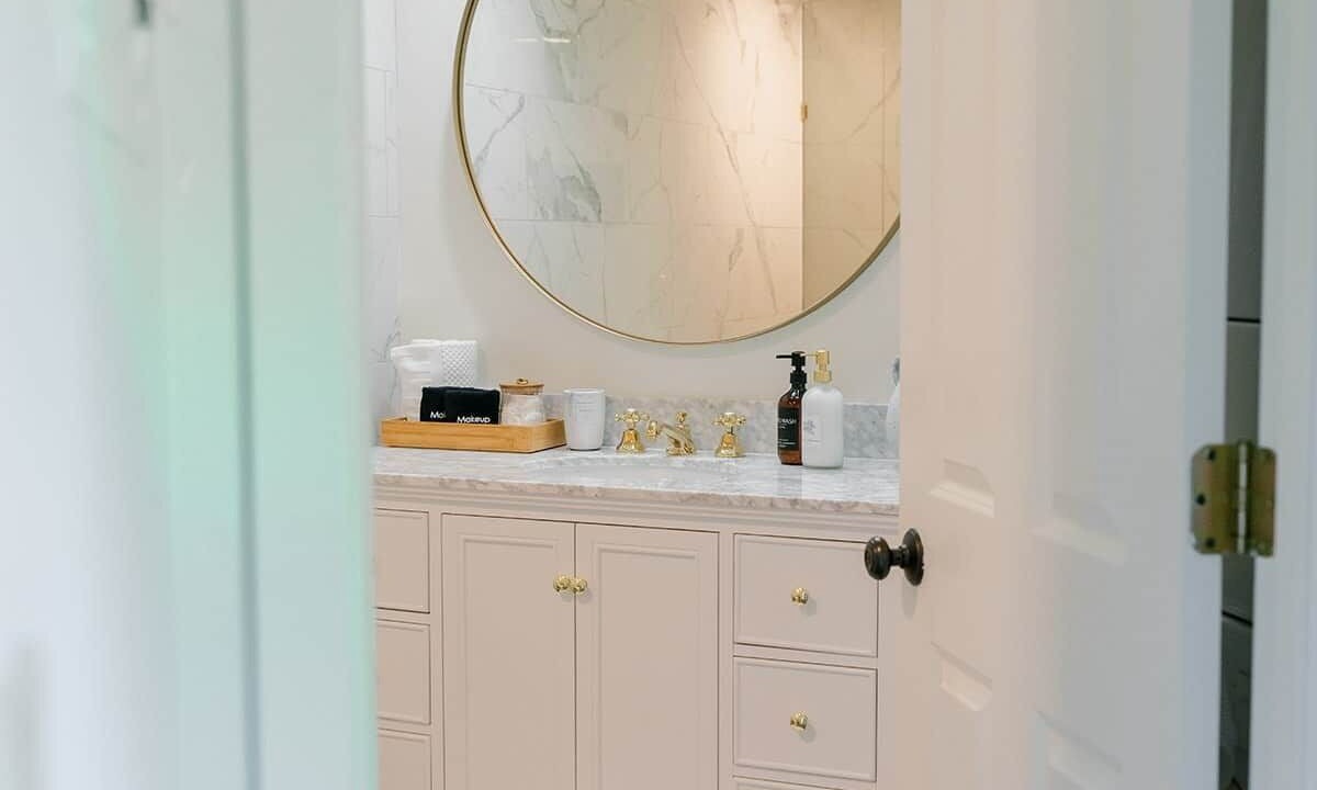 Photo of Bathroom in Night Heron