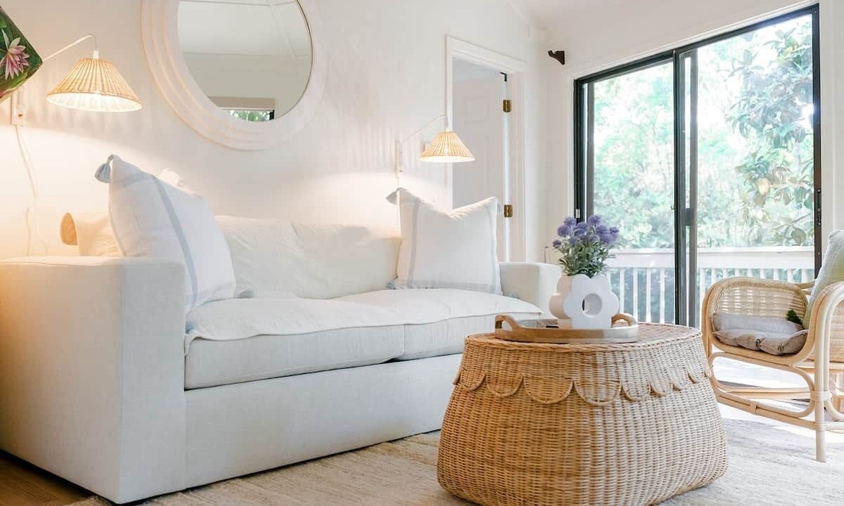 Photo of Livingroom in Night Heron