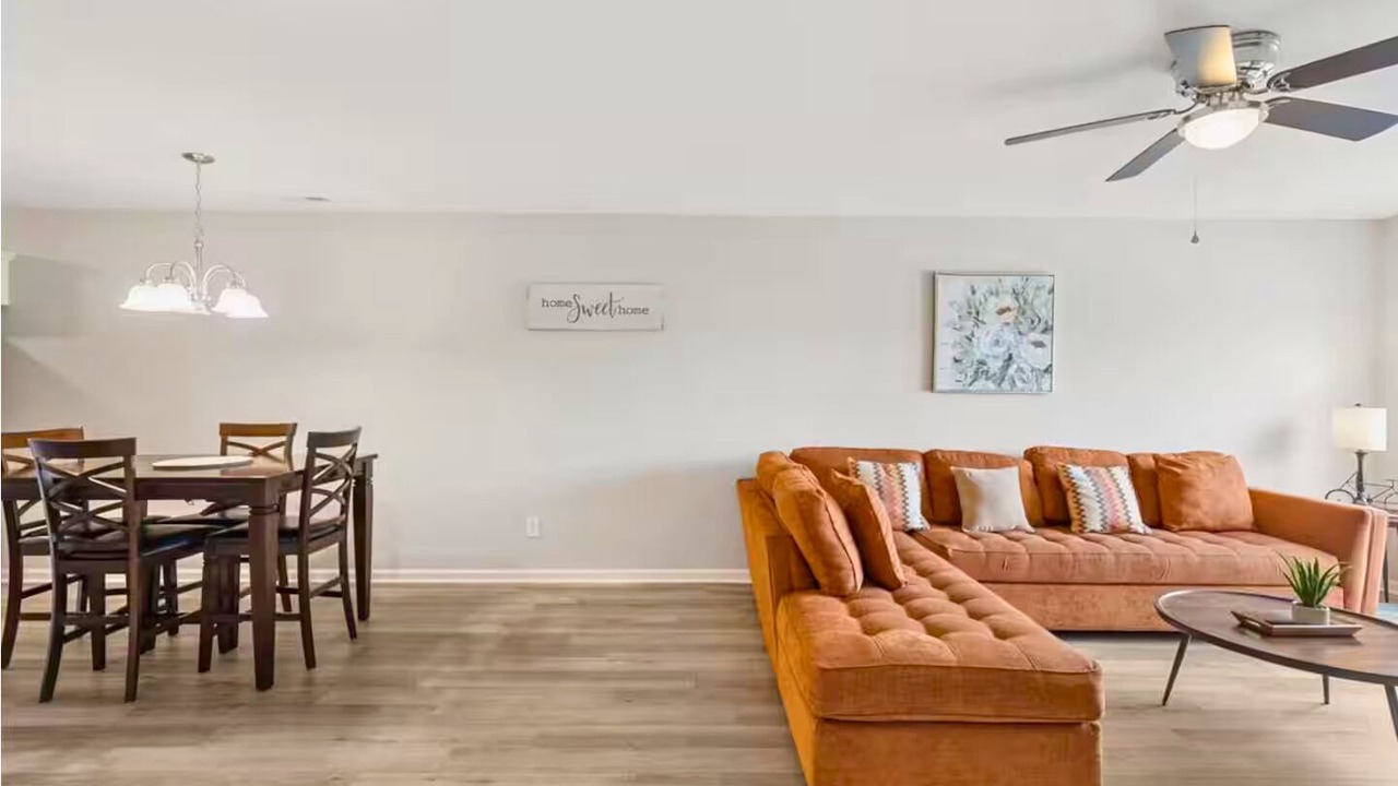 Photo of Livingroom in Winterville