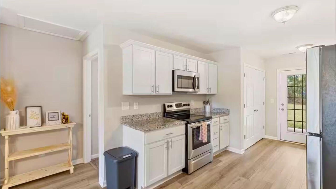 Photo of Kitchen in Winterville