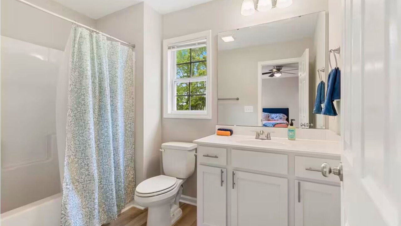 Photo of Bathroom in Winterville