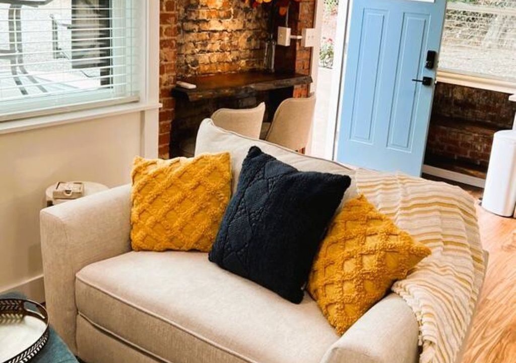 Photo of Livingroom in Summerville