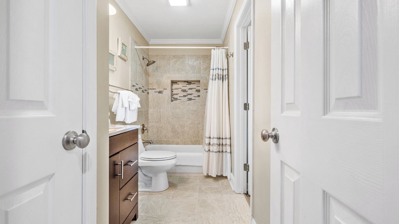 Photo of Bathroom in Carolina Yacht Landing