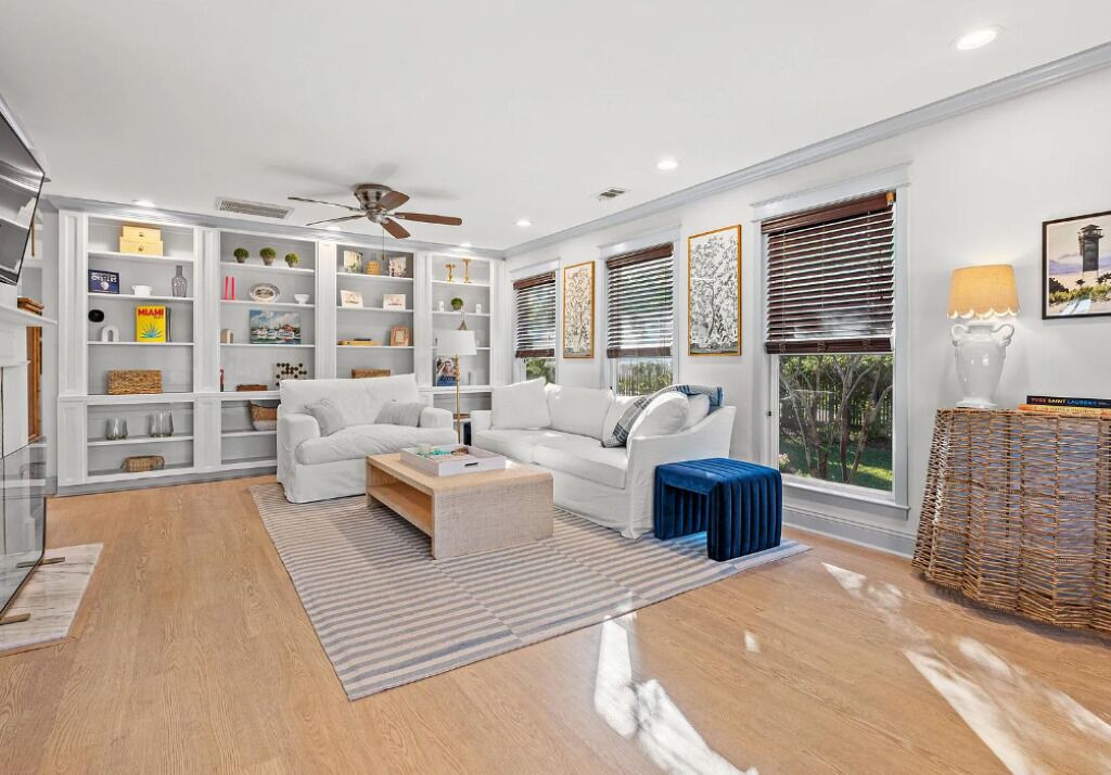 Photo of Livingroom in Georgetown