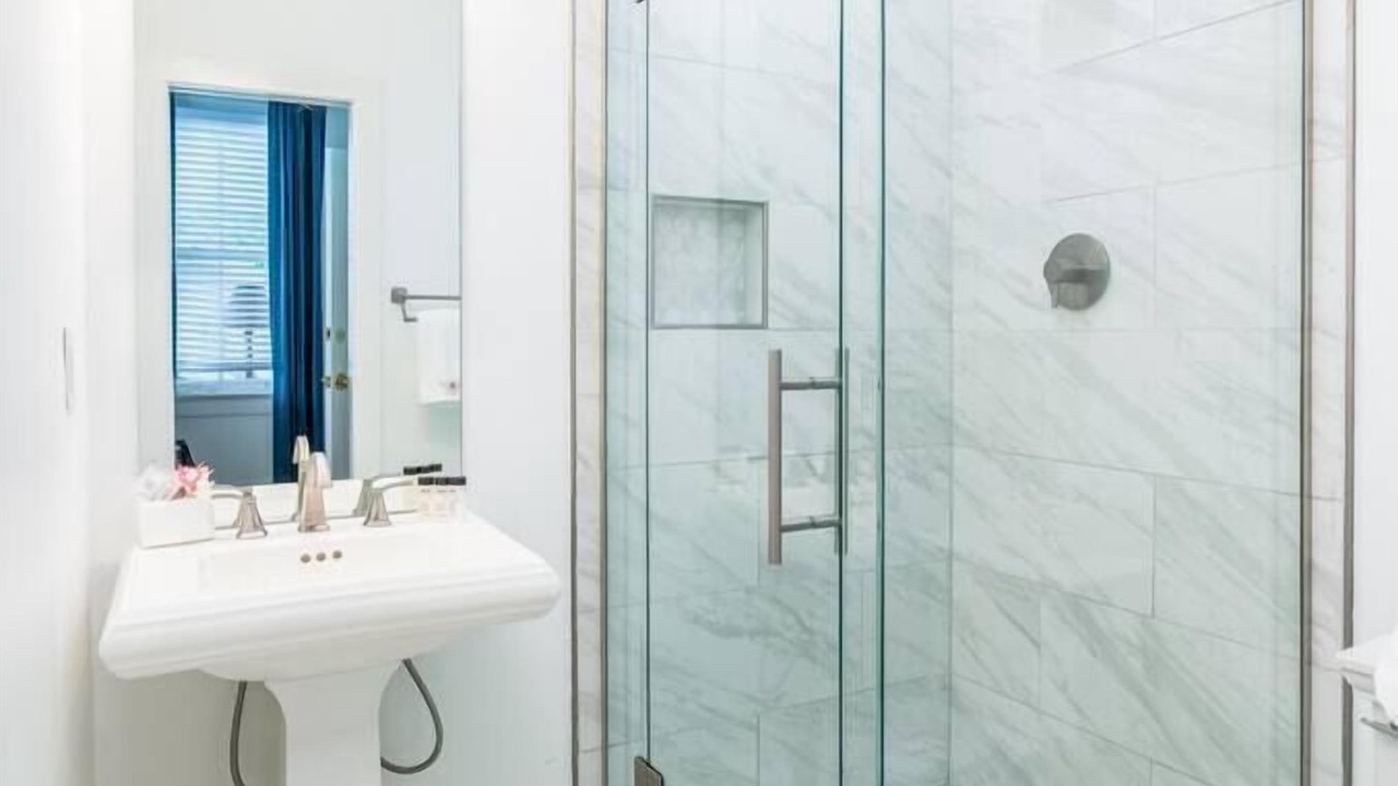 Photo of Bathroom in Downtown Charleston