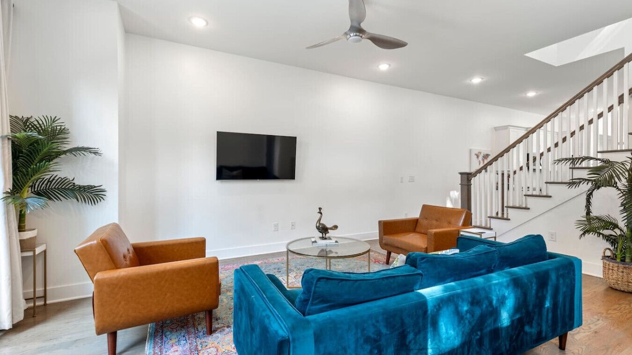 Photo of Livingroom in Talbot's Corner